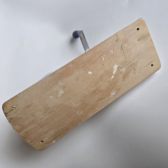 Vintage De Ve HOLLAND Wall Mount Coffee Grinder Blue Delft Windmill | Dutch - Picture 4 of 17